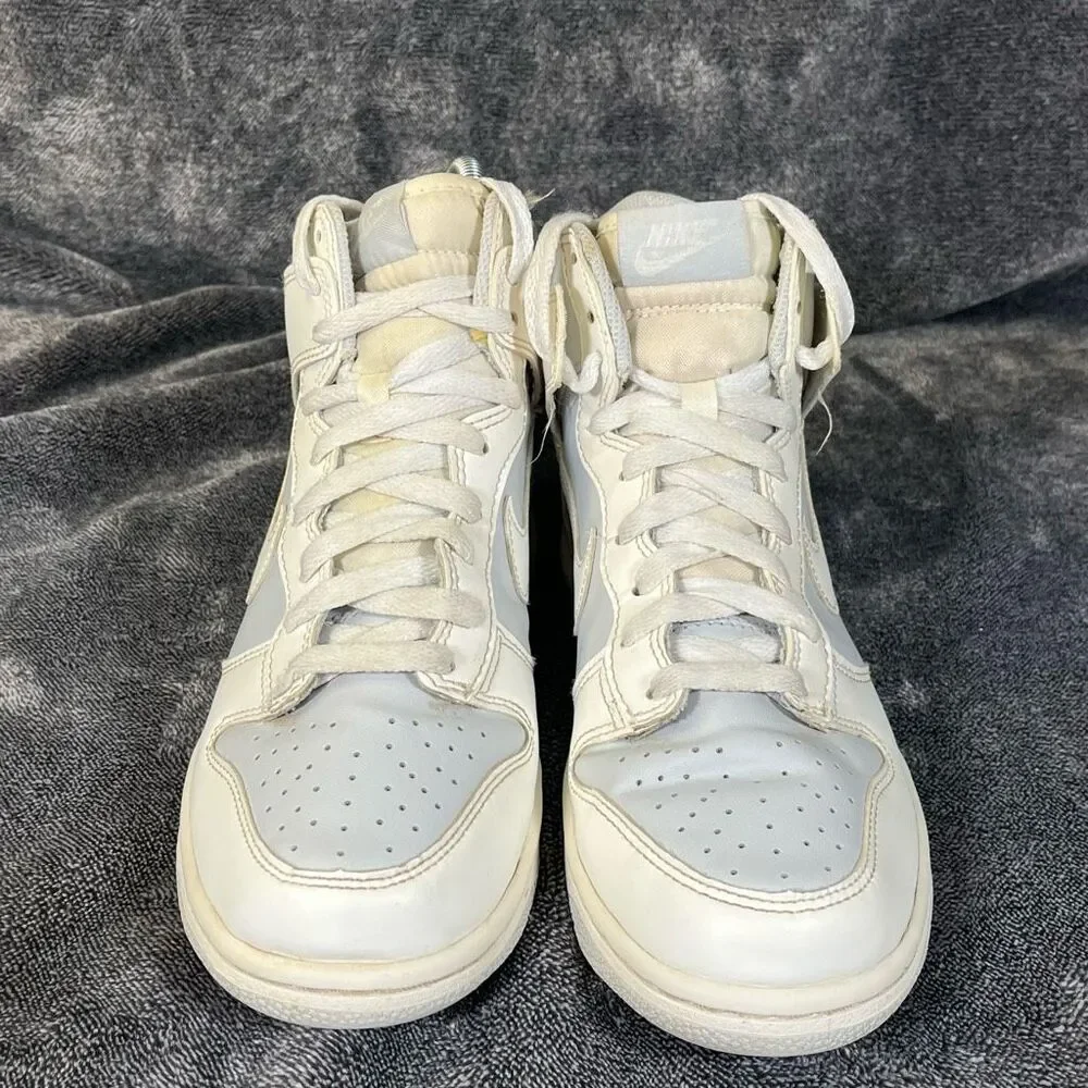 Nike Dunk High Football Grey • Women’s 8.5 / Youth 7Y